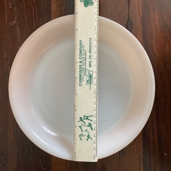 VINTAGE Pie Plate FIRE KING 9" ROUND PEACH LUSTRE MILK GLASS USA White - Picture 7 of 7